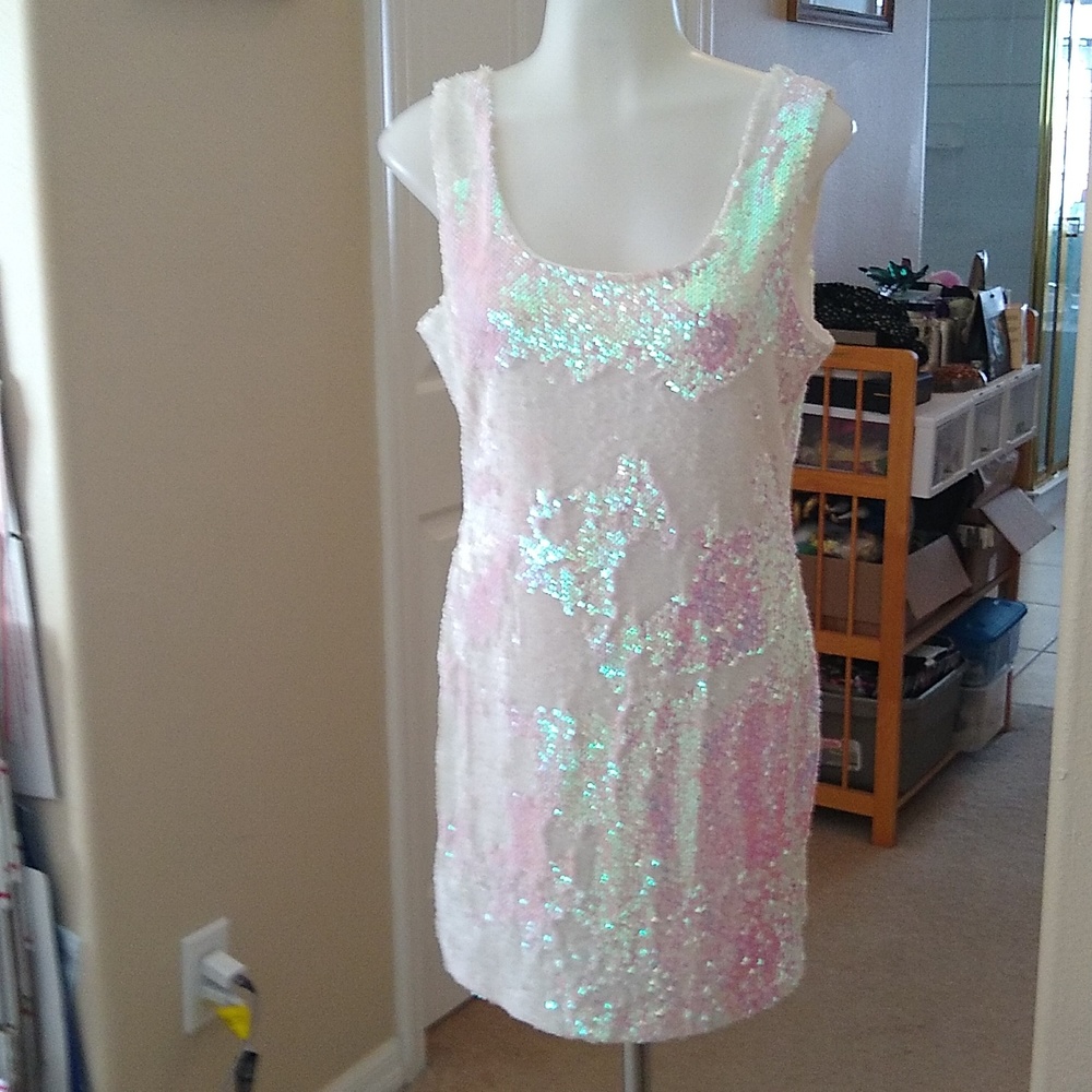 Charlotte Russo lined white sequin body con dress size large